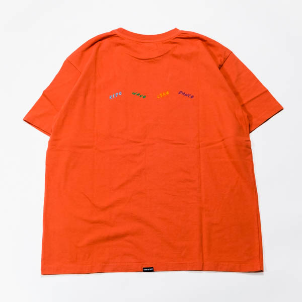 ターンミーオン RIDE WAVE LIKE DANCE TEE レッド / 背面 マルチカラー刺繍