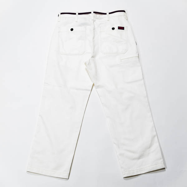 TURN ME ON ペインターパンツ オフホワイト — 背面