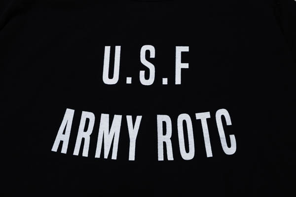 UMI U.S.F ARMY ROTC Tee — 着用イメージ（ナチュラル）
