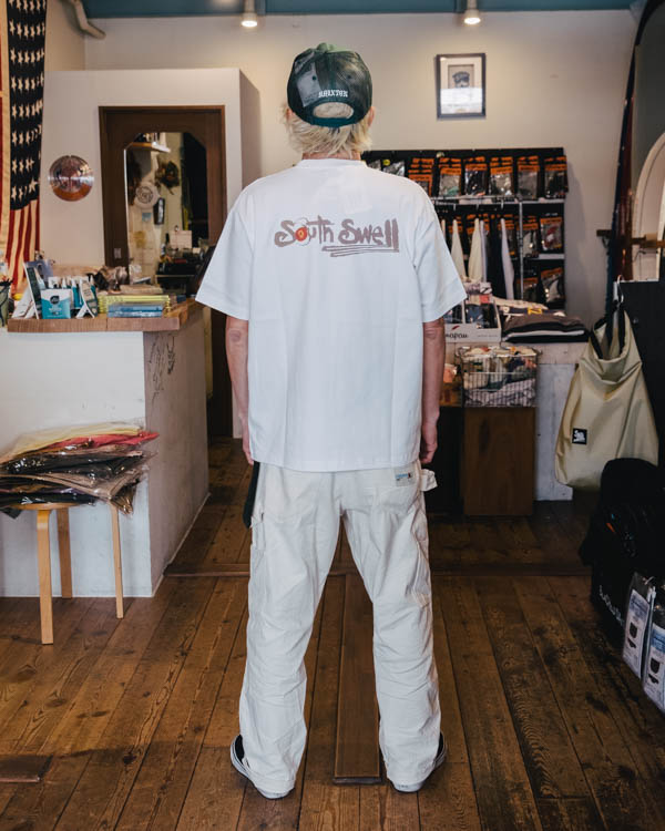 WOW x South Swell Tee サーフTシャツ XLサイズ スタイリングイメージ