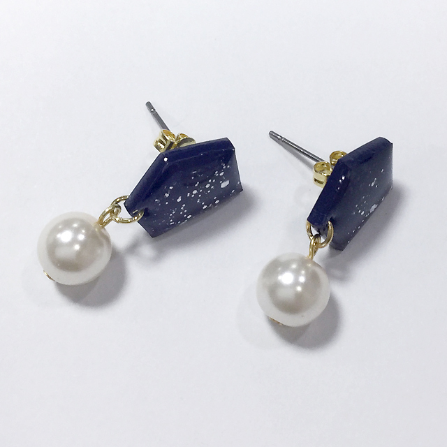 星空かけら_パールピアス_イメージ02