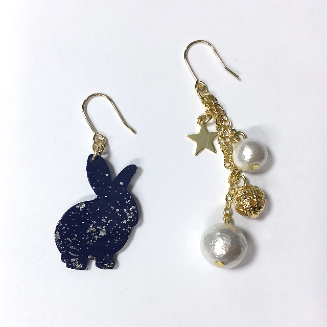 星空かけら_宇宙動物ピアス_イメージ01