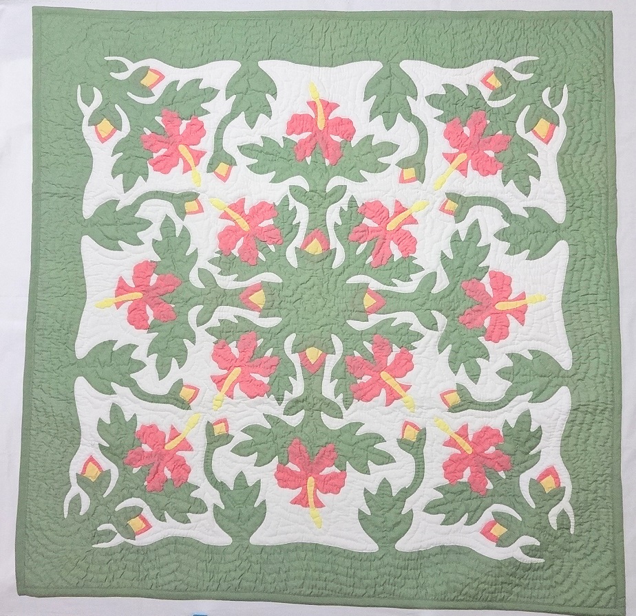 【送料無料】ハワイアンキルトタペストリー/壁掛け/ピンクハイビスカスMC・ラージサイズ