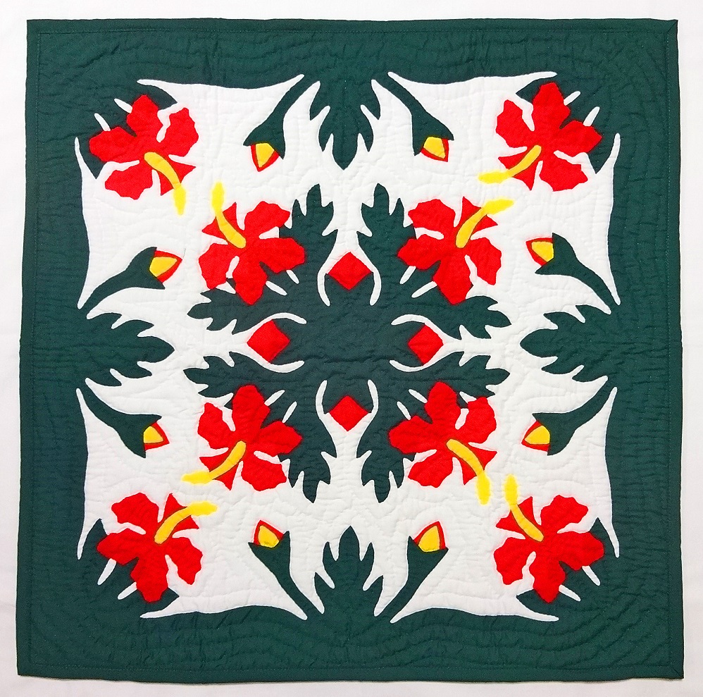 ハワイアンキルトタペストリー/壁掛け/レッドハイビスカスMC