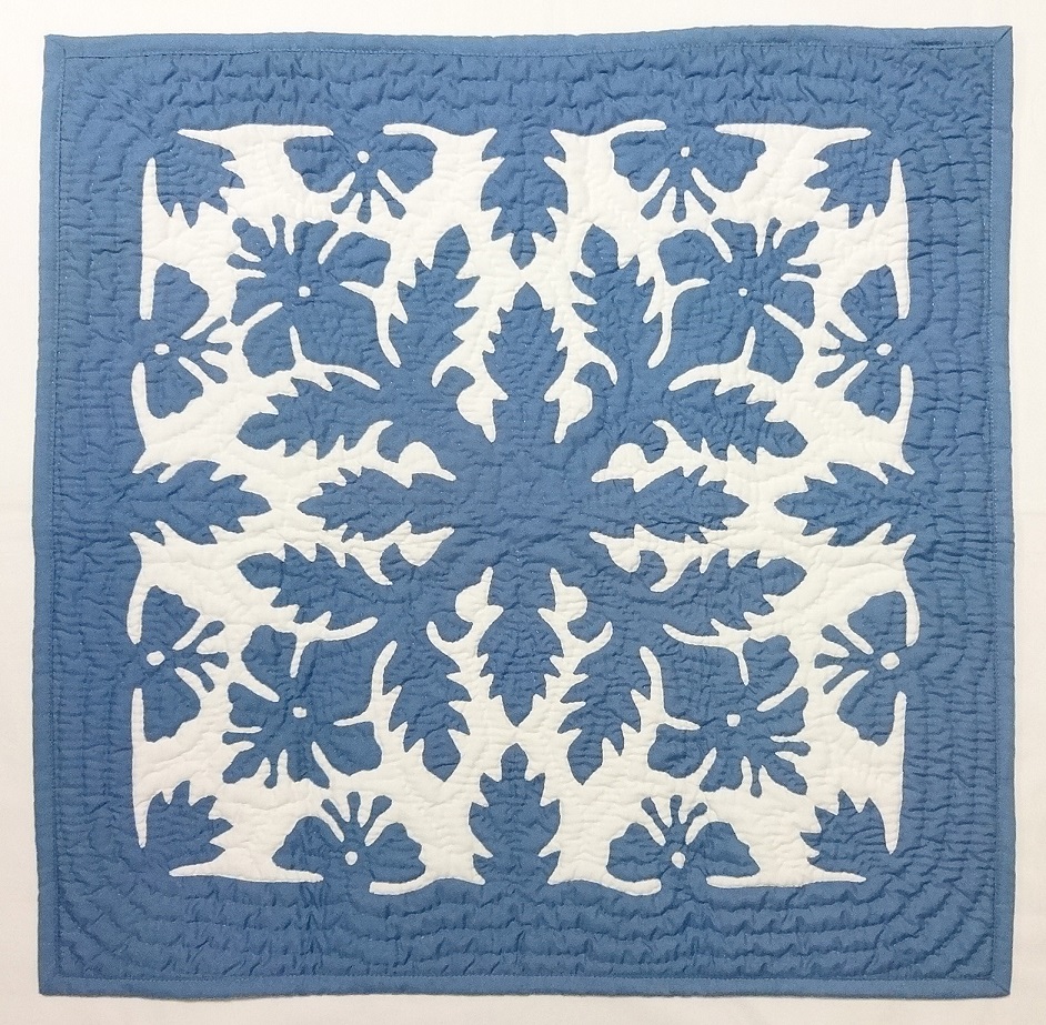 ハワイアンキルトタペストリー/壁掛け/ブルーハイビスカス