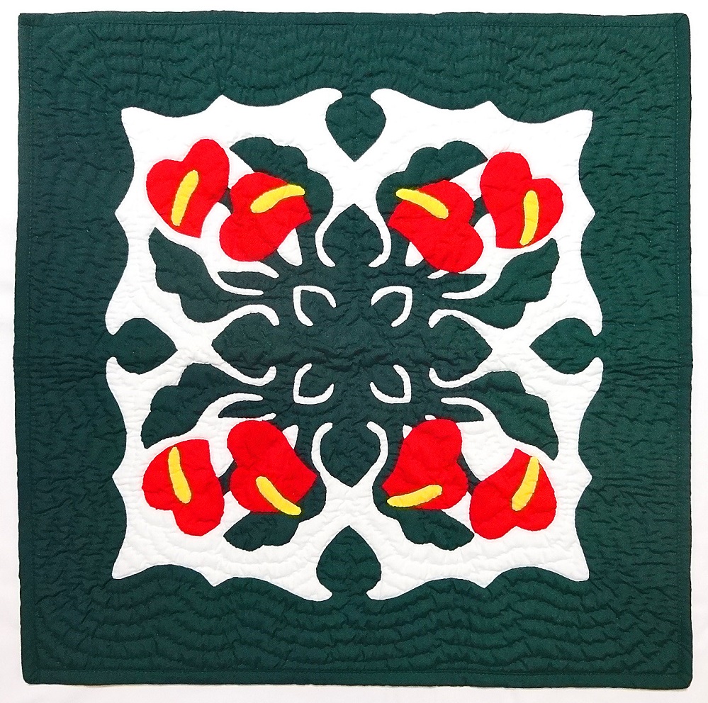 ハワイアンキルトタペストリー/壁掛け/レッドアンスリウムMC