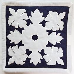 ハワイアン・鍋敷きポットホルダー（ハイビスカスネイビー）