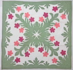 【送料無料】ハワイアンキルトタペストリー/壁掛け/ピンクプルメリアMC・ラージサイズ