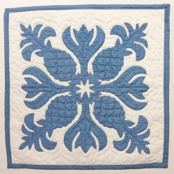 【メール便・送料無料】ハワイアンキルトクッションカバー/ブルーパイナップル