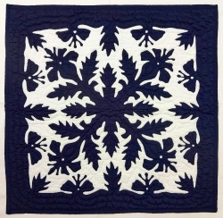 ハワイアンキルトタペストリー/壁掛け/ネイビーハイビスカス