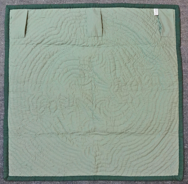 専用ハワイアンキルト タペストリー 緑柄白柄 ハワイアンキルト タペストリー 緑白柄縁取り - メルカリ