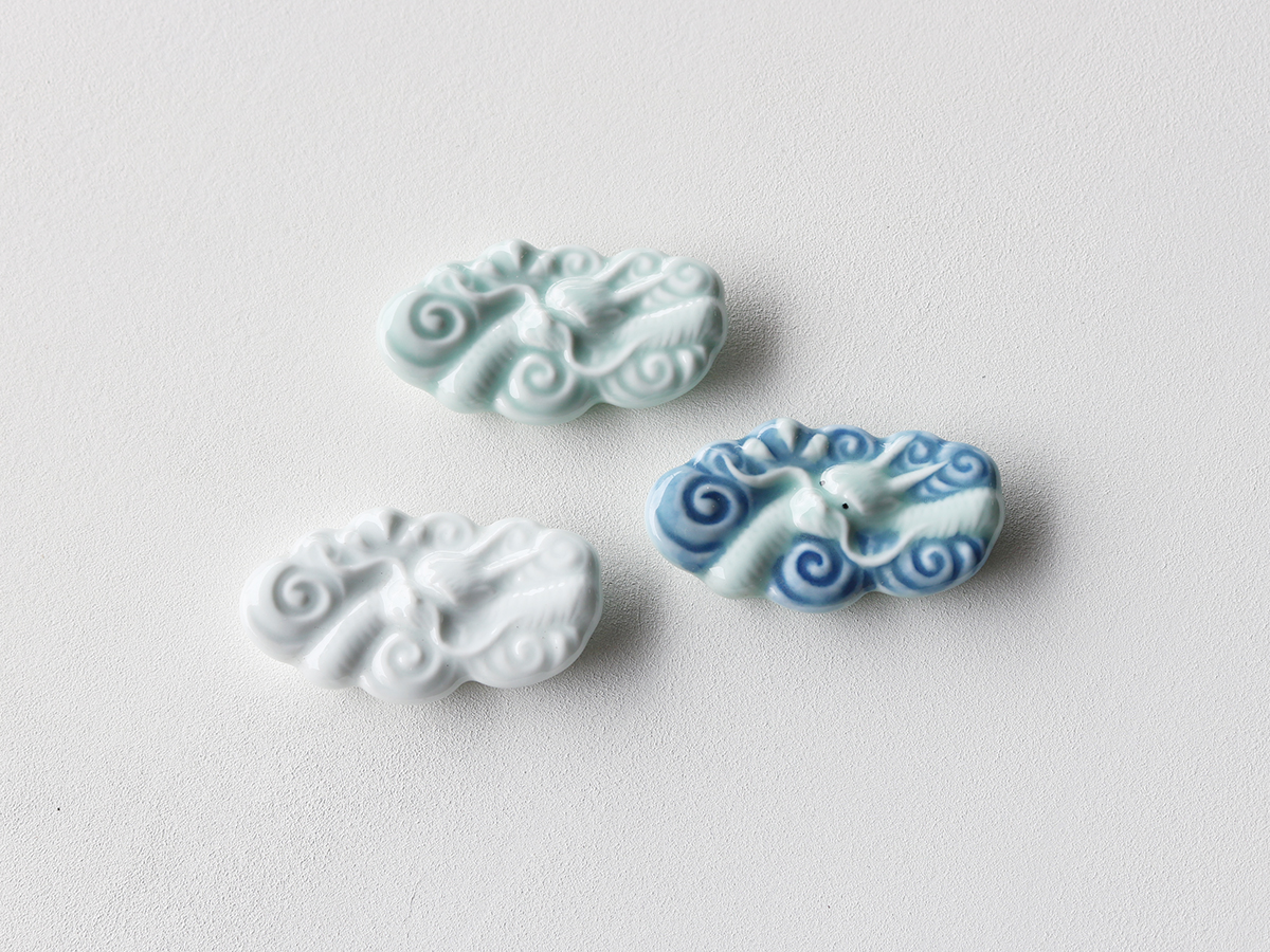 【当たりくじつき新パッケージでお届け！】雲龍 箸置き 有田焼