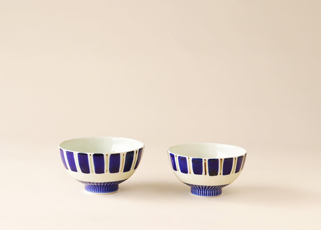 呉須サビ十草 大・小 お茶碗 有田焼