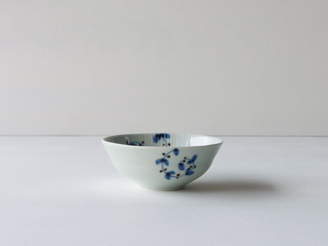 染付 サビ唐草 リーフ しのぎ ボウル 有田焼
