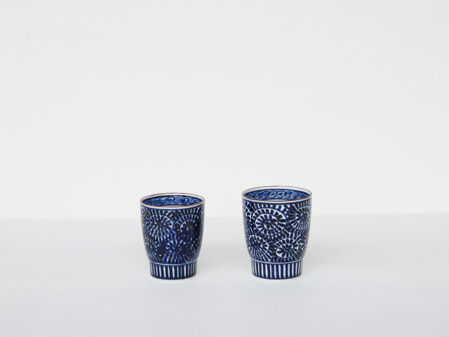 【デッドストック】 無陶人 染付 タコ唐草紋 湯呑 有田焼