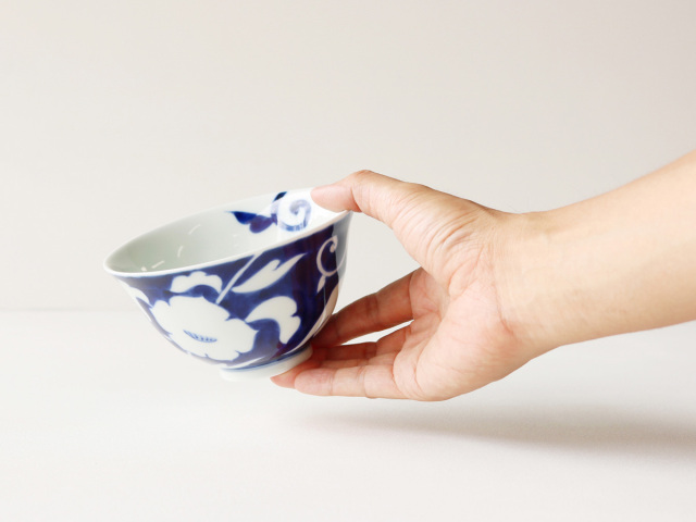 染付 外濃唐草 茶碗 有田焼