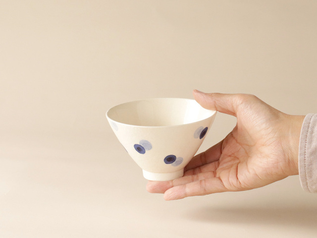 2色水玉 お茶碗 波佐見焼