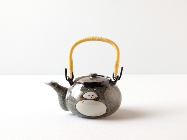 デッドストック】たぬき 急須| 産直！有田焼 波佐見焼 のオンライン