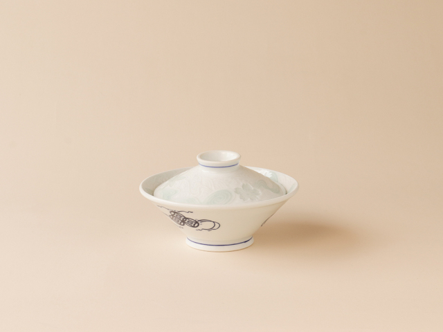 デッドストック 青白磁 桜紅葉 彫り蓋付き茶碗 有田焼