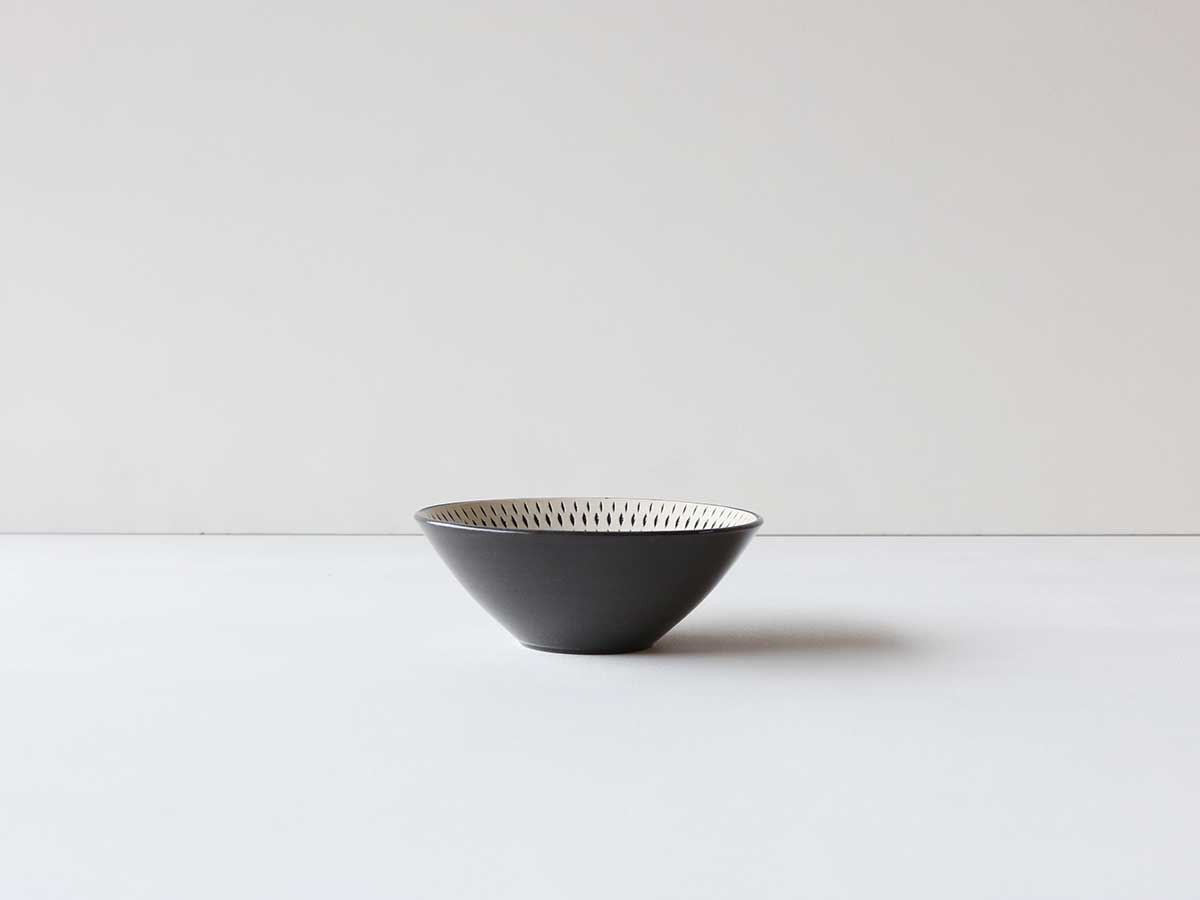 黒陶 刷毛 飛びかんな 反り鉢 小 波佐見焼