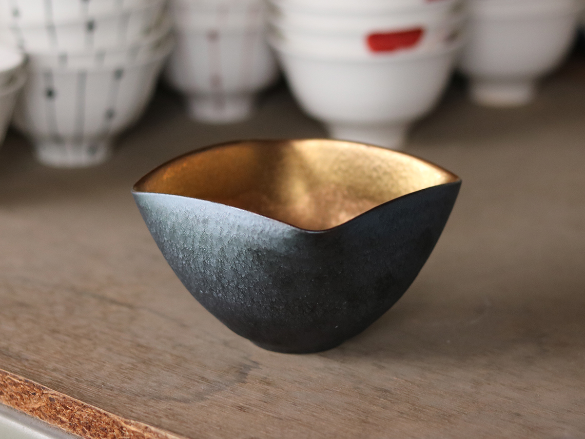 晶 内銅四方 なぶり 空ボウル 有田焼