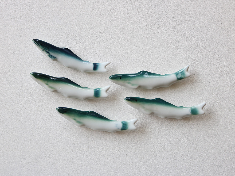 【当たりくじつき新パッケージでお届け！】【デッドストック】有田町で発掘した 鮎 箸置き