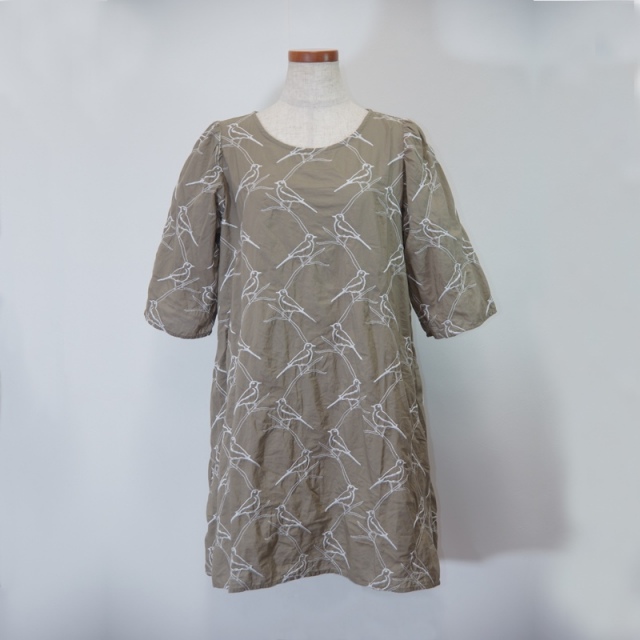LUEUF】鳥刺繍 ワンピース