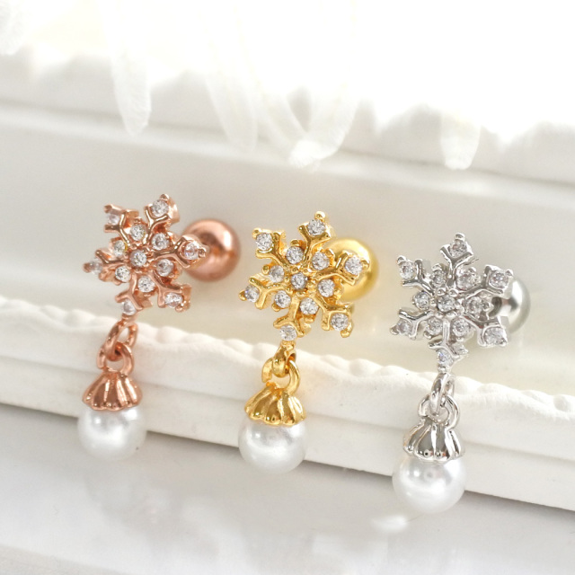 14G16G］ゆらゆら揺れるパール が上品 で可愛い ♪雪の結晶 モチーフ