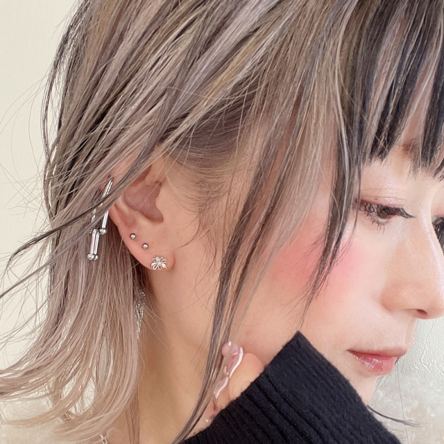 16G ］繊細なデザインが引き立つキュービック フラワー flower