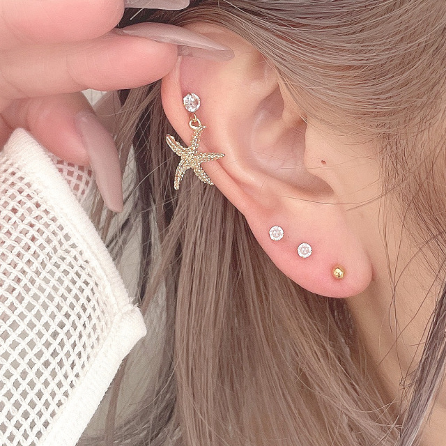 16G 14G ］耳元でゆらゆら♪夏のコーデ のワンポイントに スター