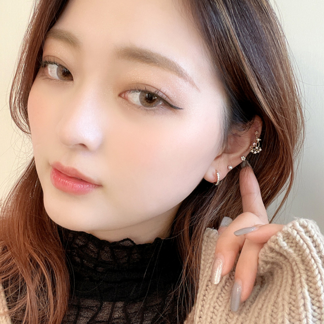 18G ］ワンタッチで簡単装着♪ キュービックジルコニア 輝く 上品な