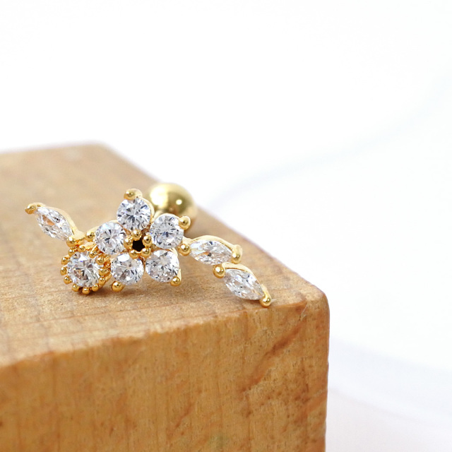 高級 至高 ホワイトゴールド フラワー デザインピアス ✨最高級✨芸能人✨海外セレブ✨ラージフラワー✨ピアス✨至高
