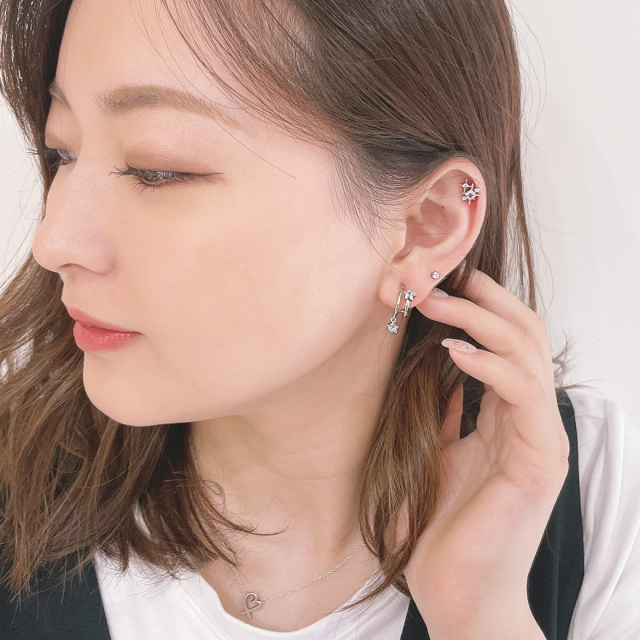 ☆オーダーページ☆ ピアス各種 楽天市場】軟骨ピアス 16G ボディピアス 透かしフラワージュエル