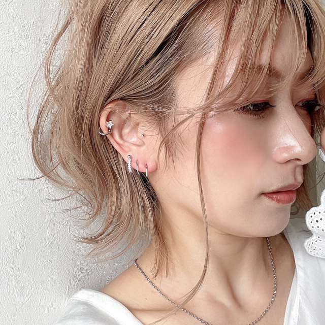 14G 16G ］お洒落の鮮度をあげる。キュービックジルコニアスター  