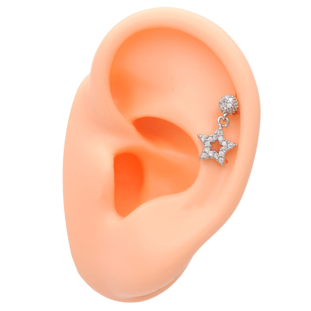 16G ］ ひとつで存在感たっぷりパヴェ スター が目を惹くチャーム