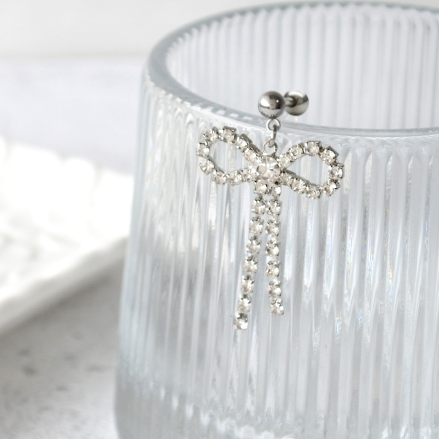 14G 16G ］大きめ リボン が今っぽい ラインストーン ビジュー