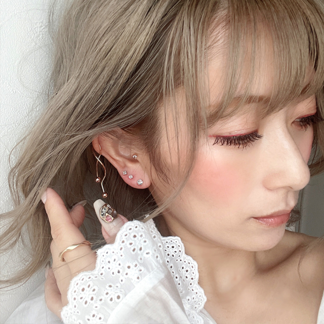 16G 14G ］お洒落なPINKGOLDツイストウェーブ。定番スタイルが