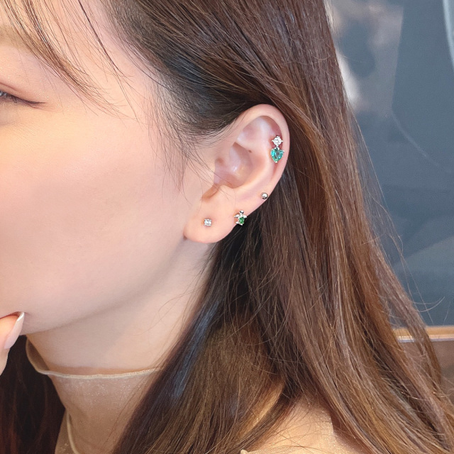 sweetpea ピアス ちびちび サイズが愛らしい CUTE ホヌ ジュエル ストレート 軟骨ピアス