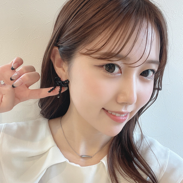 両耳セット ピアス 耳元をぐっと華やかにしてくれる ブラック