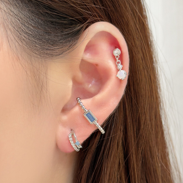 14G 16G ］儚くきらめく オーロラ ストーン と小ぶり なフラワー が