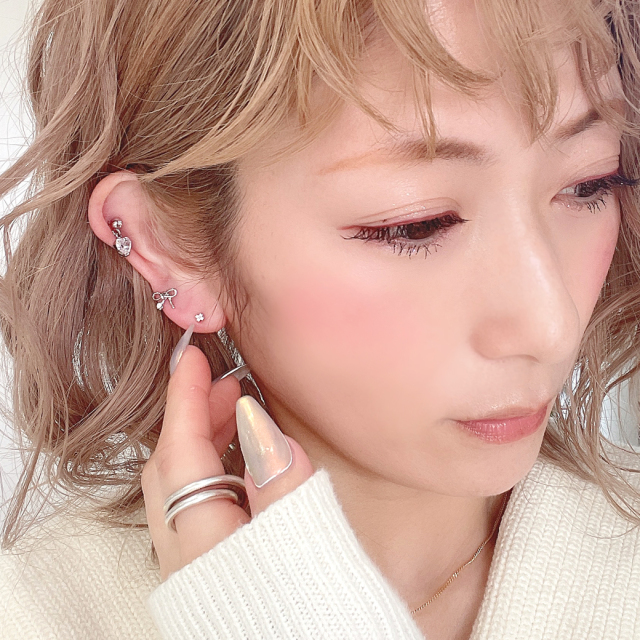 14G 16G ］上品で愛らしい、キュービックジルコニア ハート heart 軟骨  