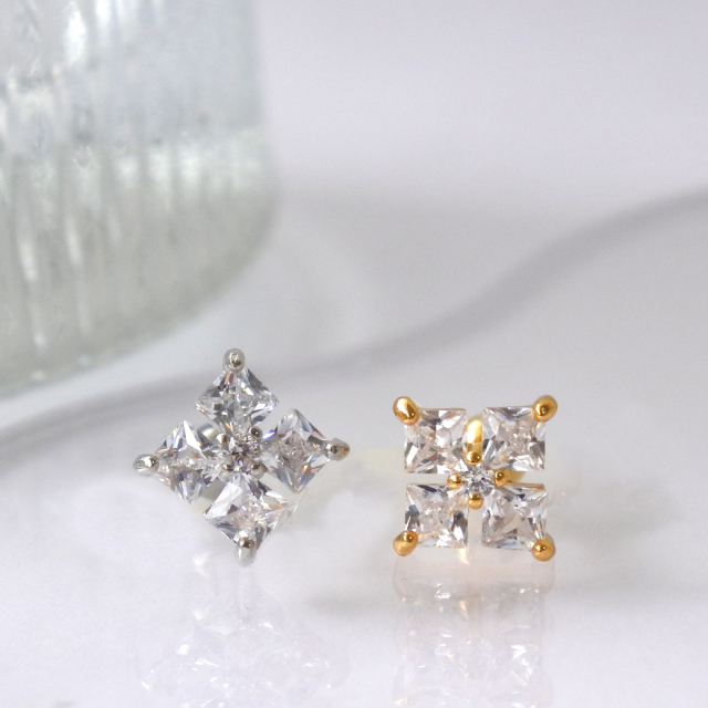 16G14G］エッジの効いたDIAMOND SHAPEでクールな女らしさ