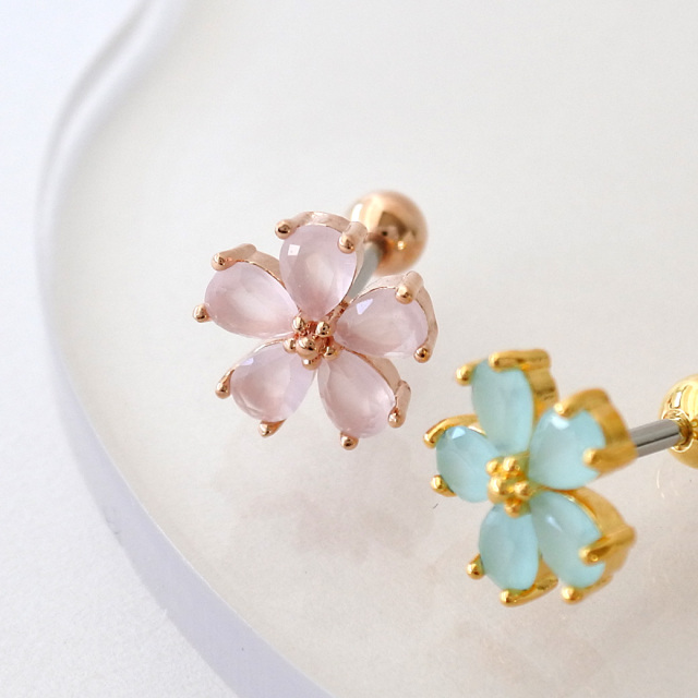 14G 16G ］透明感のあるキュービック が繊細に輝く大人可愛い フラワー