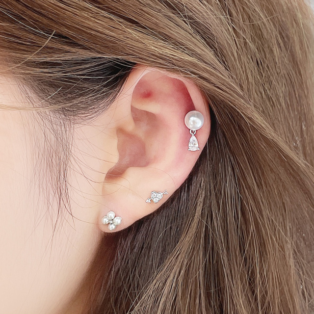 16G ］揺れるデザイン女性らしい。パール ×雫 キュービックジルコニア