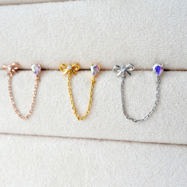 16G ］華奢リボン とオーロラビジュー がフェミニンな印象に。チェーン