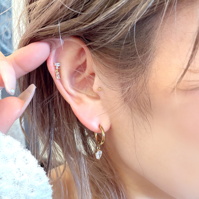 18G ］1粒キュービック ワンタッチリング シンプル サージカル