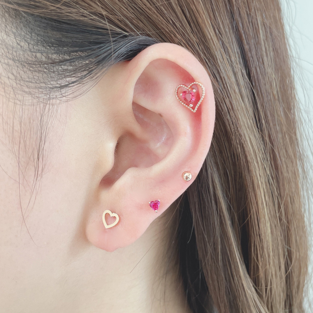 16G ］キュービックハート がキラキラと輝いて愛らしさをプラス