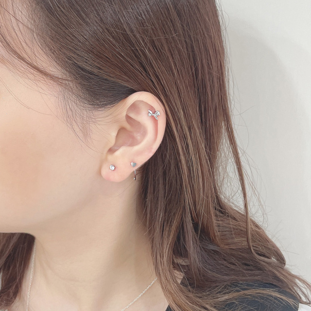 14G 16G ］立体感のあるディテール 甘くなりすぎない ちび リボン