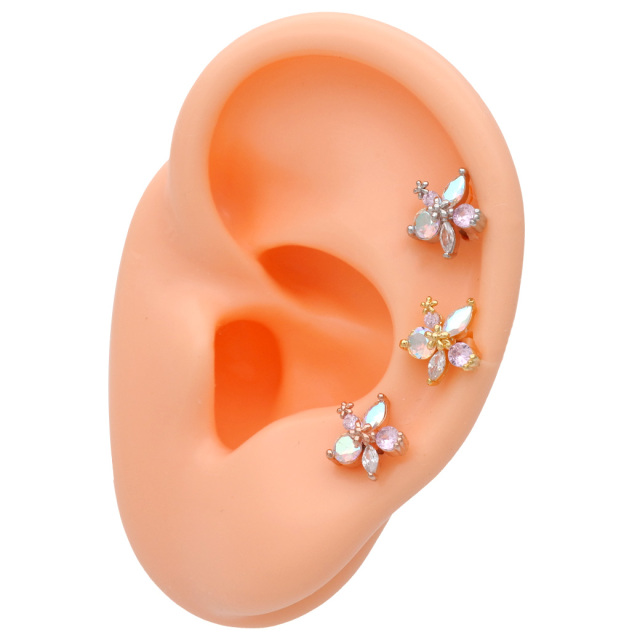14G 16G ］耳元で繊細に輝く、上品 で華やかなオーロラ フラワー