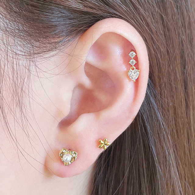 14G 16G ］揺れる度に煌くハート ジュエル ストレート 軟骨ピアス
